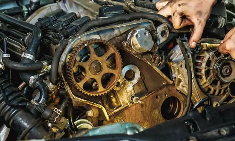 Perlunya turun mesin mobil, Sumber: applewoodautocare.com